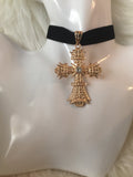 Cross Choker